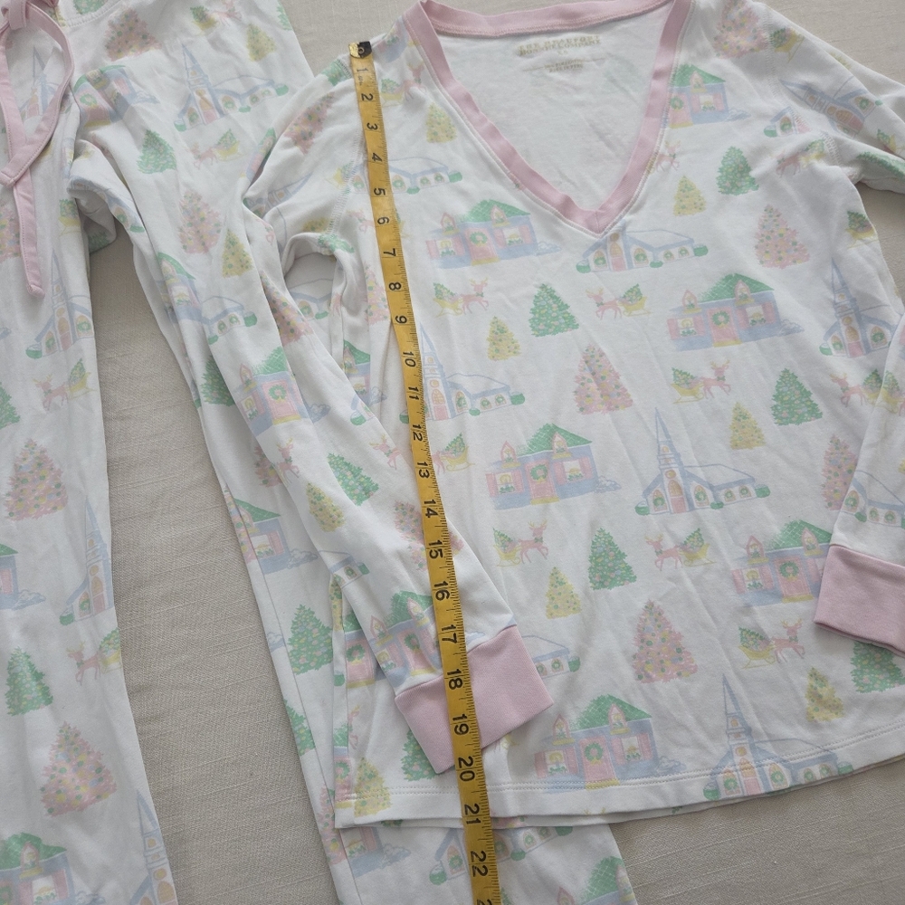 The Beaufort Bonnet Company Pajamas Pastel House Church Christmas XS 100% Cotton - Picture 6 of 9